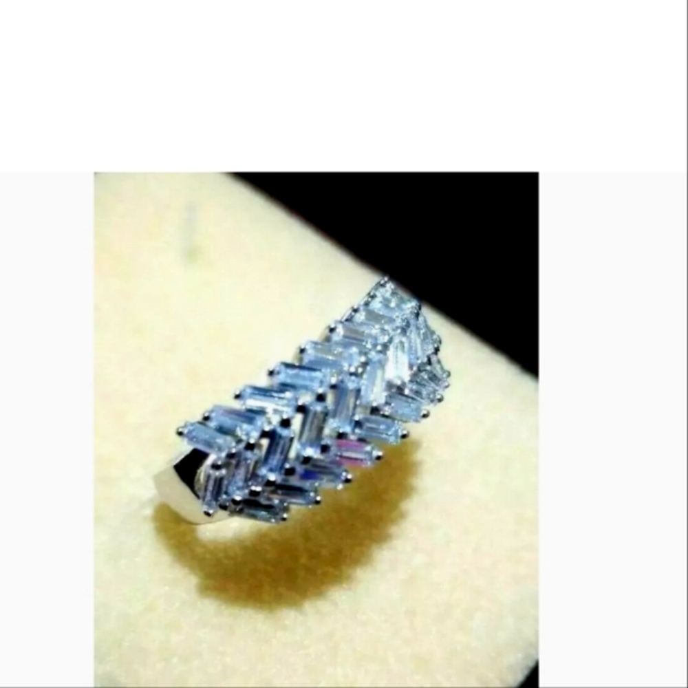 Bella Luce White Diamond Simulant Rhodium Over Silver Ring Size 9